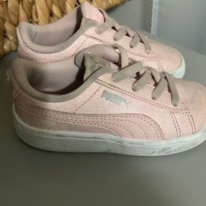 Puma sneakers toddler size 6